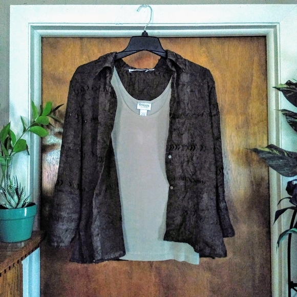 Was💲8! 🎉5/$20Dressbarn embroidered chiffon button down - Picture 2 of 9